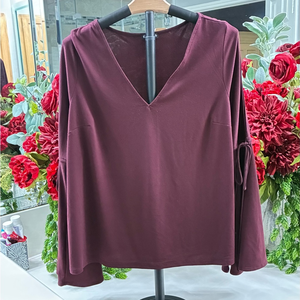 Elegant Burgundy V-Neck Women's Top